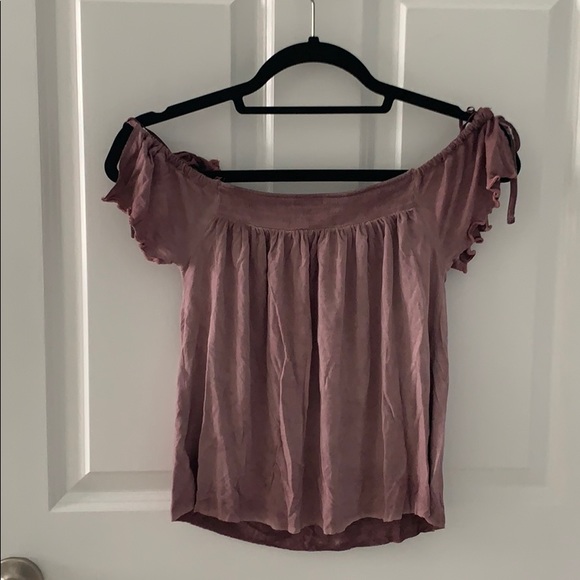 American eagle off the shoulder top - Picture 1 of 3